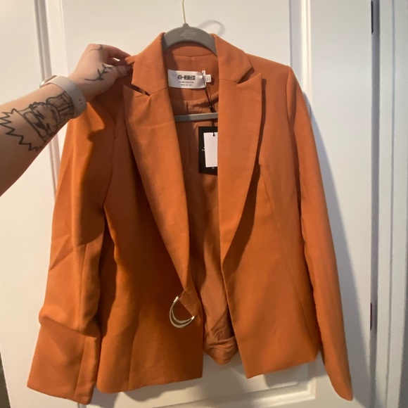 Modern Pantsuit NWT - Picture 2 of 4